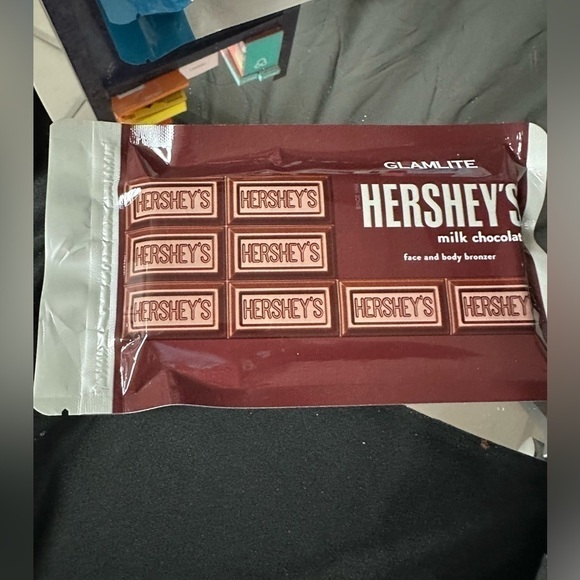 Glamlite Hersheys Milk Chocolate Face and Body Bronzer EXTREMELY LIMITED EDITION - Picture 1 of 4